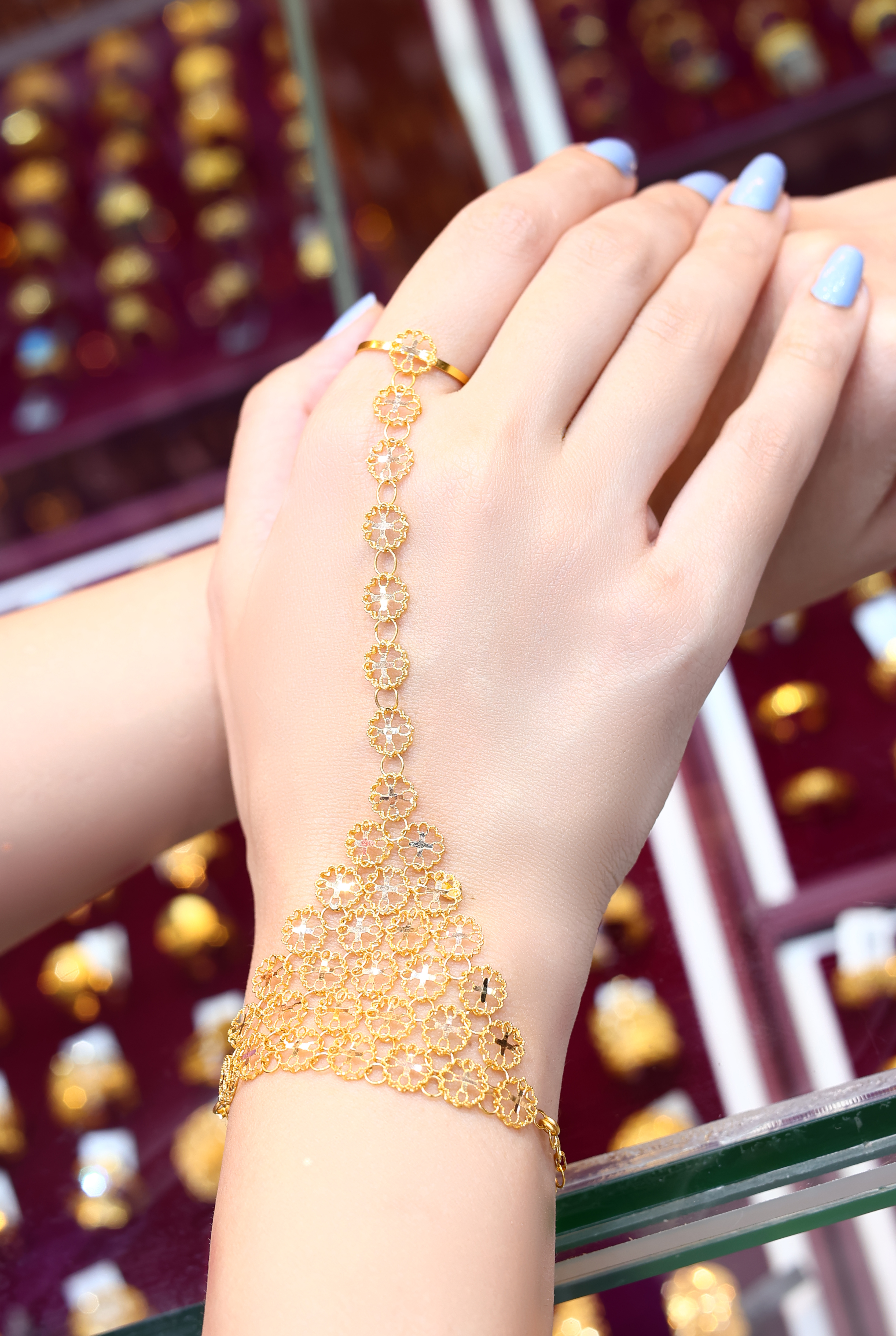 كف ذهب اثنين خواتم